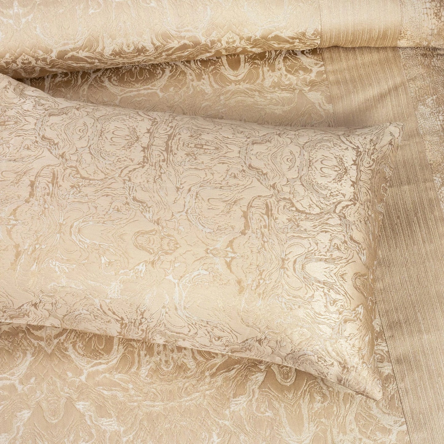 Luxury Satin Jacquard Duvet Cover Set- 7 Pc's