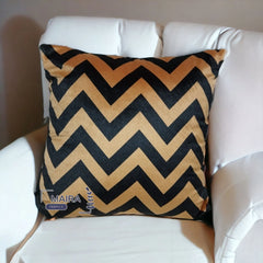 Zigzag Black & Gold Digital Print Velvet Cushion Cover Beautiful Design Size 16*16 Inch