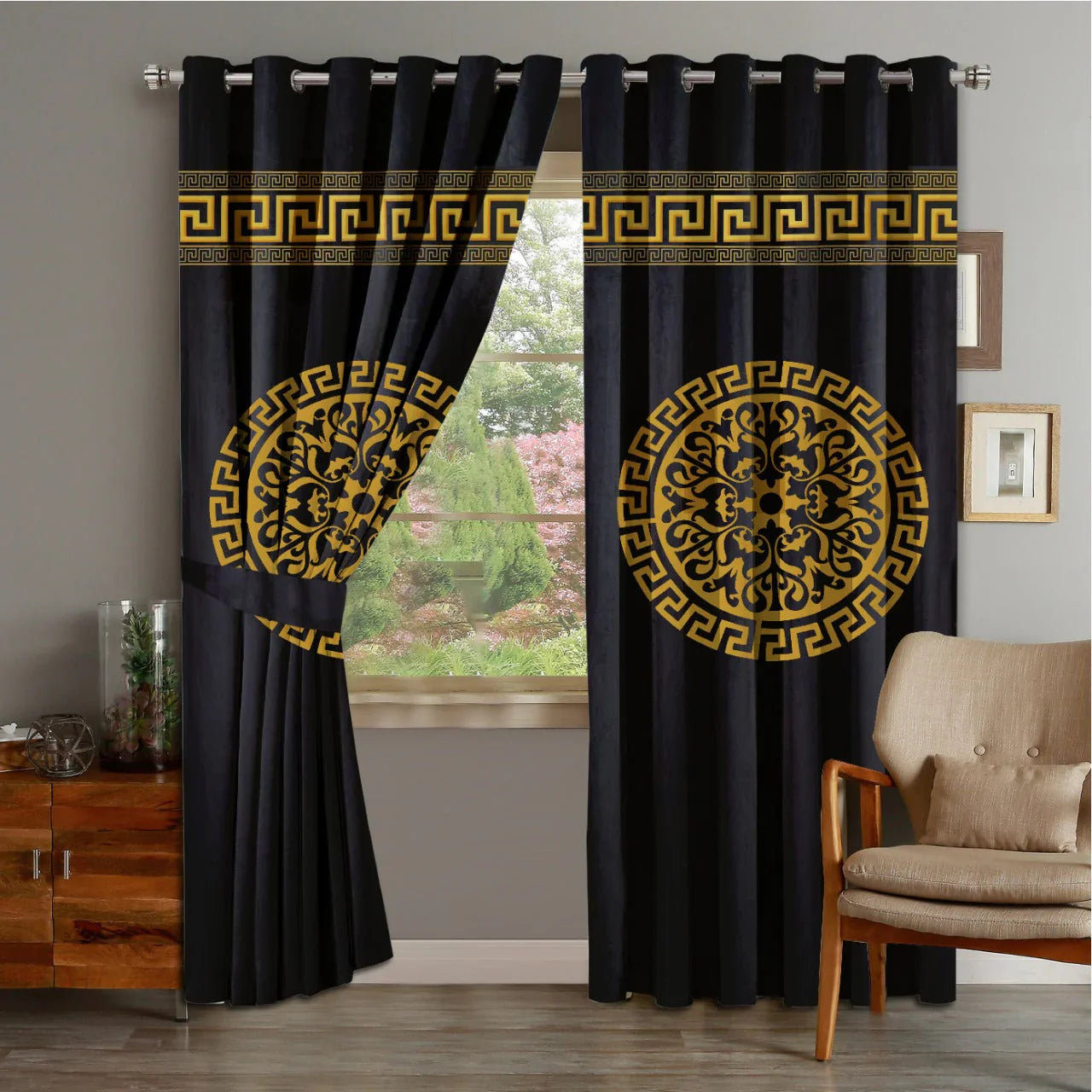 2 PIECE OF PREMIUM VELVET CURTAINS WITH 2 BELTS