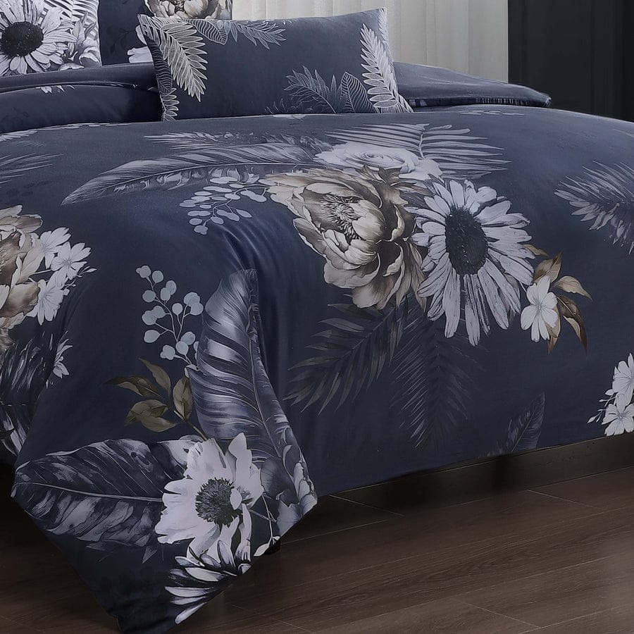 Forget Me Not 100% Cotton Sateen 5 Piece Comforter Set, Reversible, Polyfilla, Dark Blue Floral Printed Pattern, 1 Comforter, 2 Shams, 2 Pillows (King/Queen)