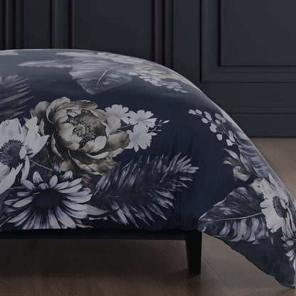 Forget Me Not 100% Cotton Sateen 5 Piece Comforter Set, Reversible, Polyfilla, Dark Blue Floral Printed Pattern, 1 Comforter, 2 Shams, 2 Pillows (King/Queen)