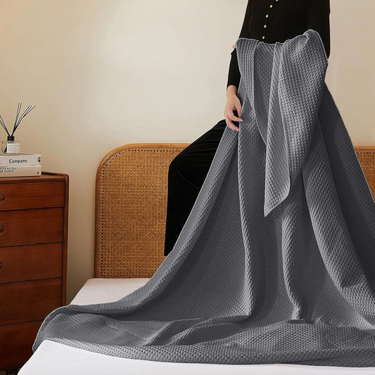 Blankets & Throws