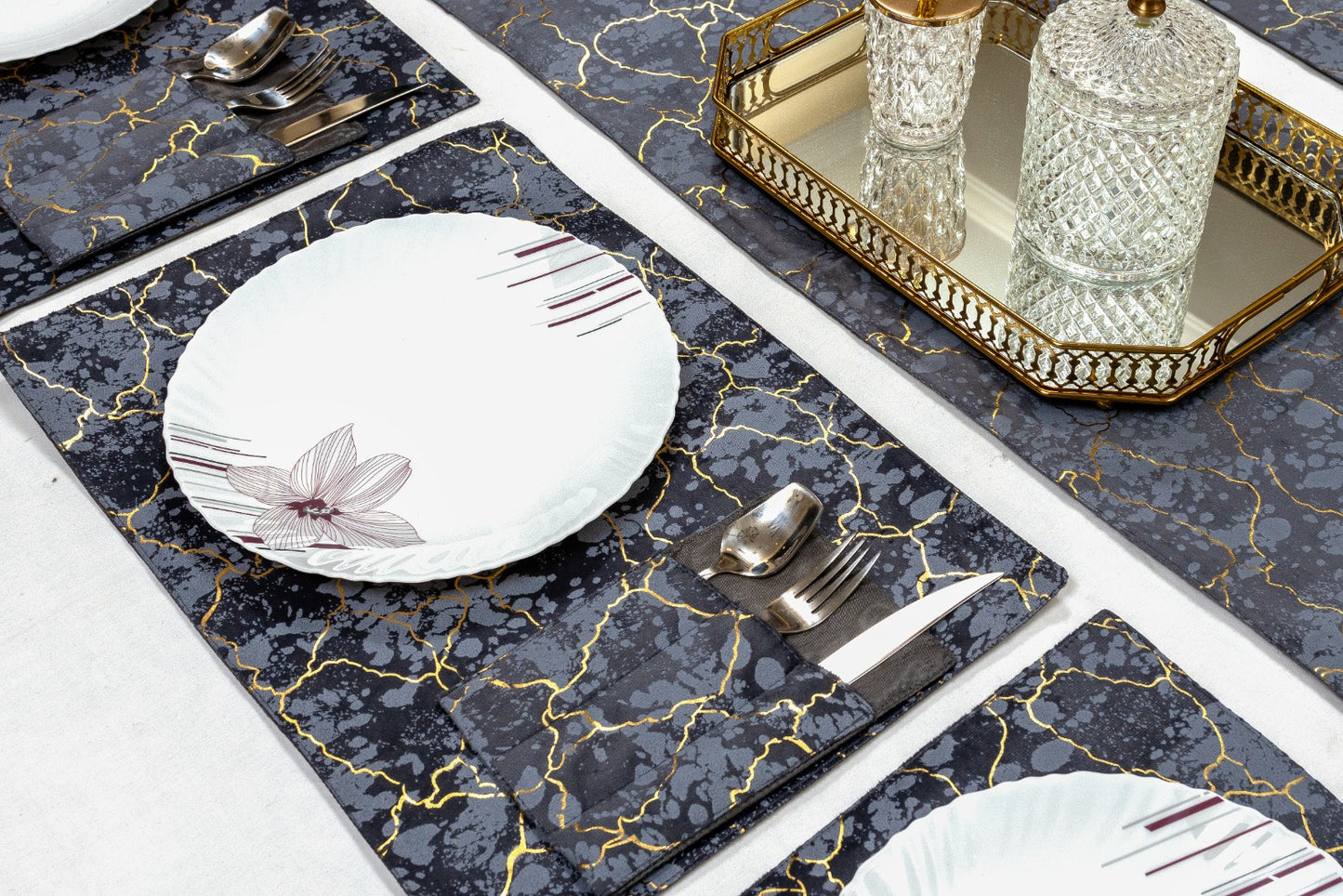 Misty Blue Marble Set Grey velvet