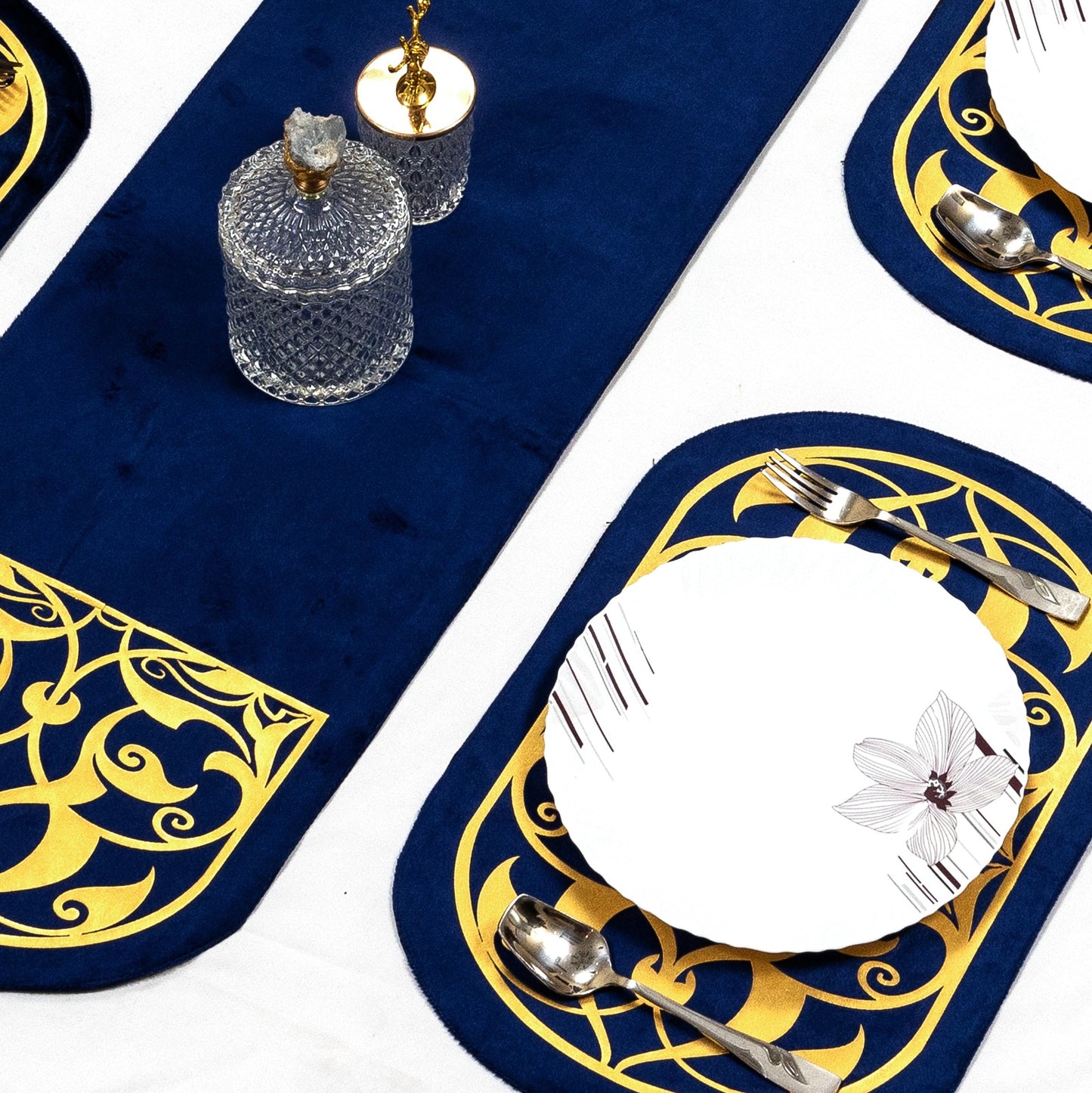 Sapphire Imperial Medallion Set Blue